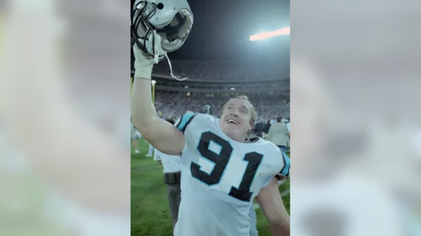 Kevin Green after beating the Cowboys in 1996 playoffs.webp